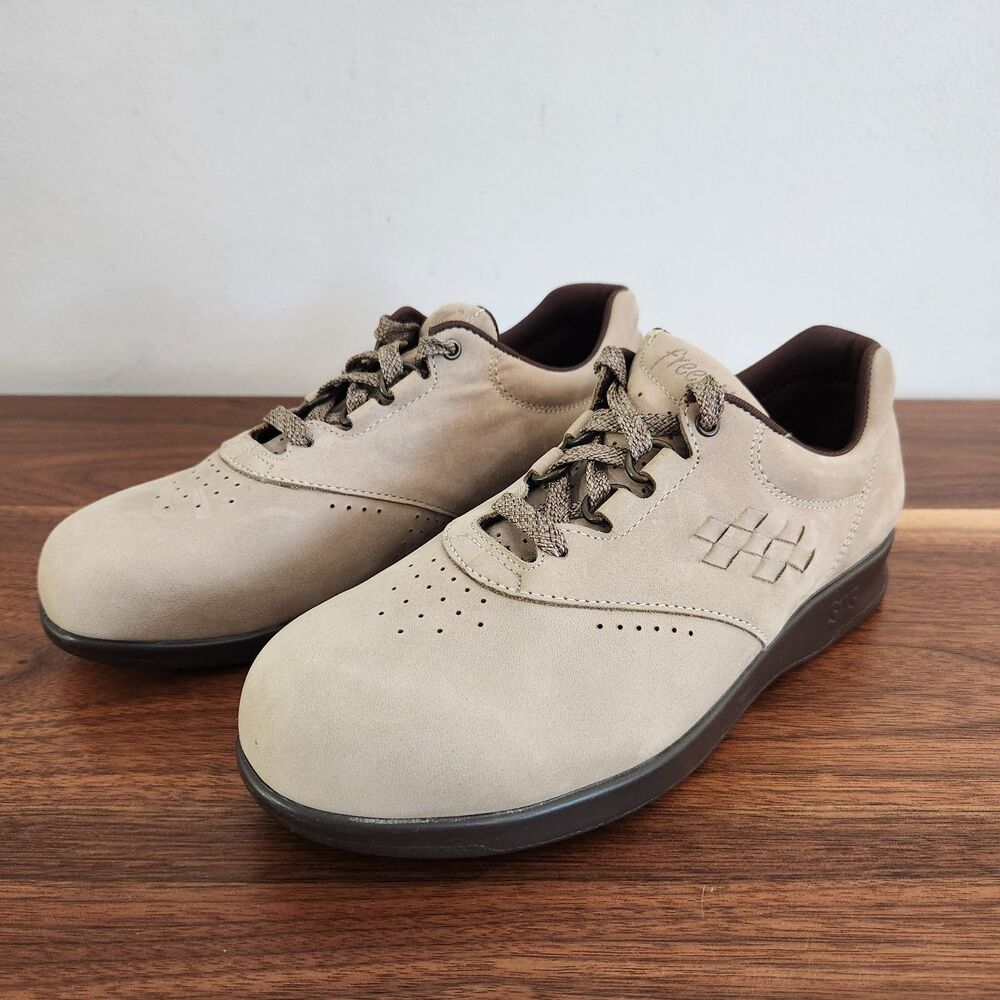 SAS Womens Free Time Sage Leather Walking Shoe Sneaker Easy Lace Comfort 7.5 W